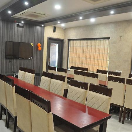 Hotel Park Regency Gorakhpur Exterior photo
