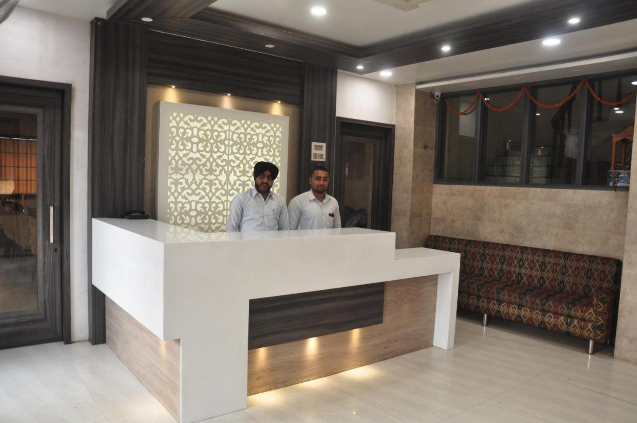Hotel Park Regency Gorakhpur Exterior photo